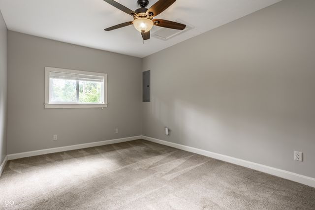 250 Westmont Lane E, Noblesville, IN 46062