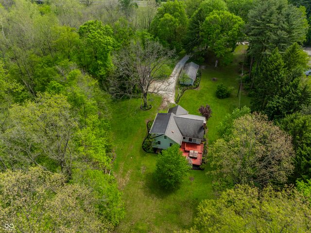 250 Westmont Lane E, Noblesville, IN 46062