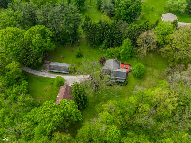 250 Westmont Lane E, Noblesville, IN 46062