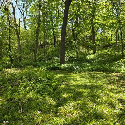 250 Westmont Lane E, Noblesville, IN 46062