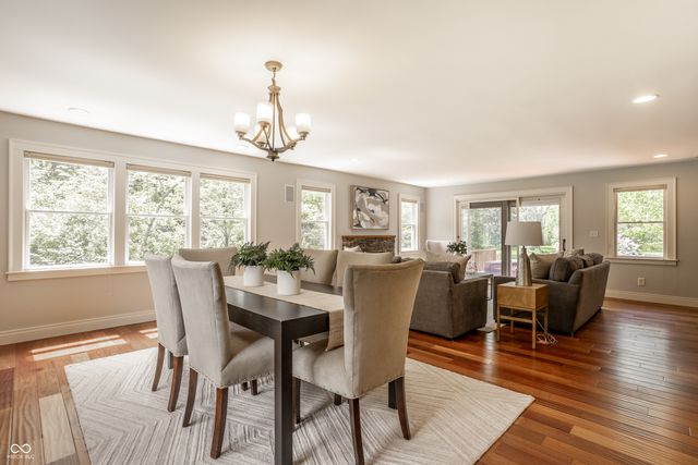 250 Westmont Lane E, Noblesville, IN 46062
