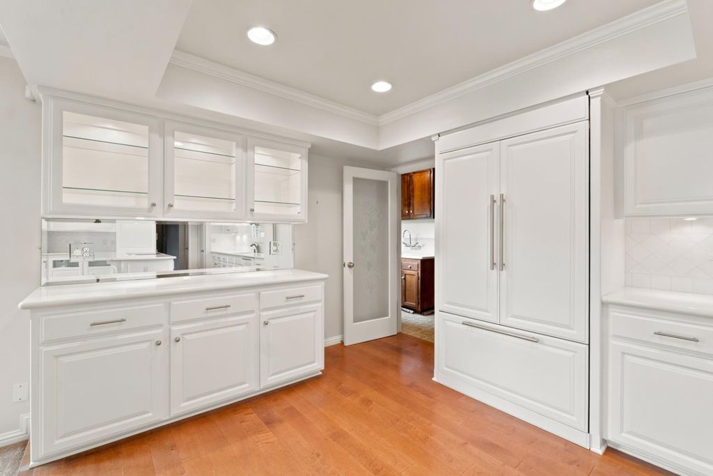 Image 23 of property listing at 2710 W Roberts Avenue, Fresno, CA 93711