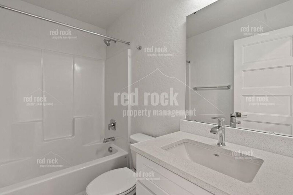 12625 E Main Ave, Spokane Valley, WA 99216 photo 4