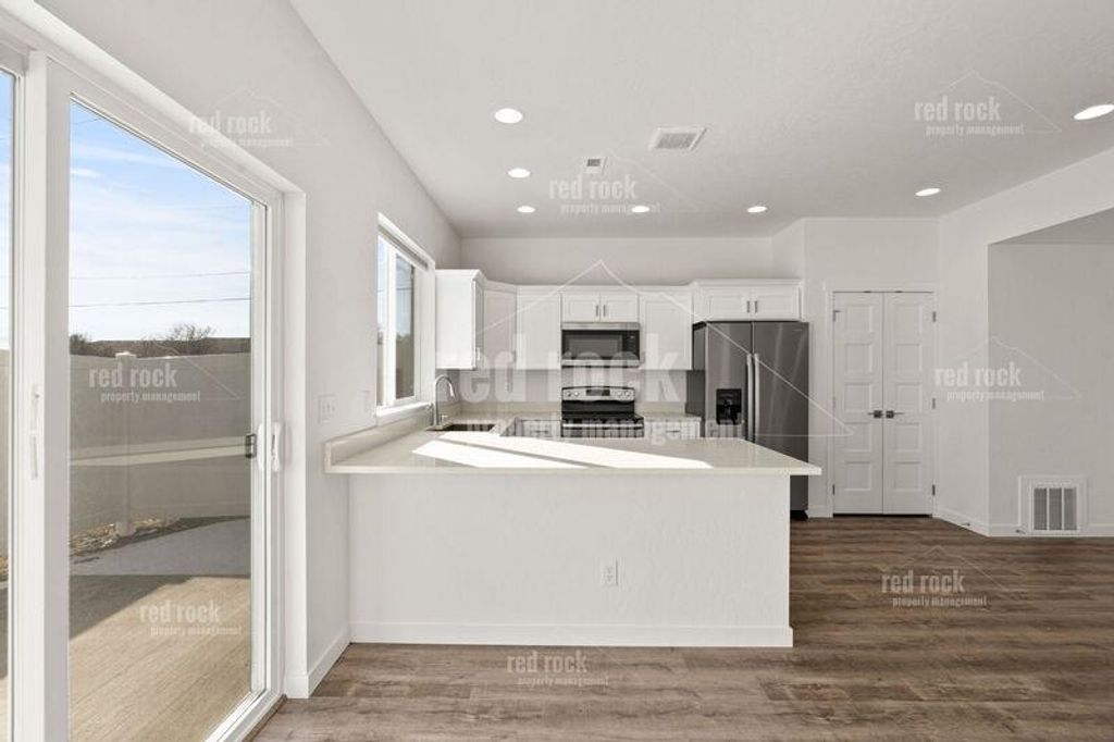 12625 E Main Ave, Spokane Valley, WA 99216 photo 8