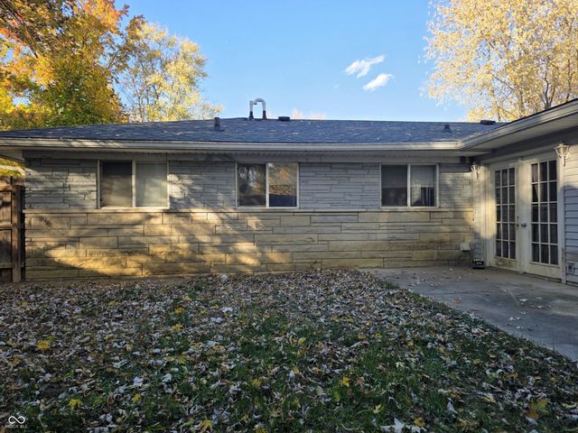 2213 Cardinal Drive, Indianapolis, IN 46227