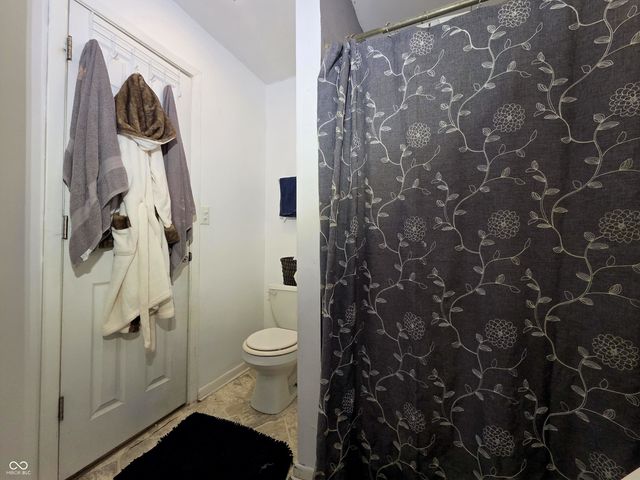 2213 Cardinal Drive, Indianapolis, IN 46227