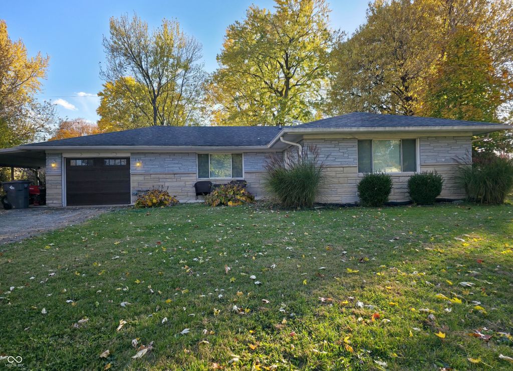 2213 Cardinal Drive, Indianapolis, IN 46227