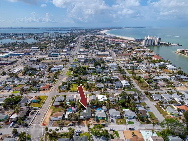 504 79TH AVENUE, St Petersburg, FL 33706