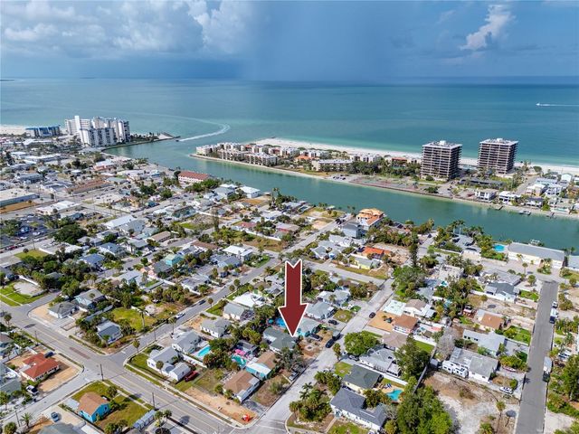 504 79TH AVENUE, St Petersburg, FL 33706