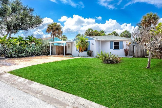 504 79TH AVENUE, St Petersburg, FL 33706