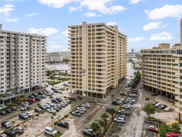 1833 S Ocean Drive 1608, Hallandale Beach, FL 33009