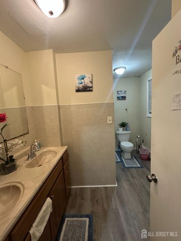 2 BALL ST Street, New Brunswick, NJ 08901