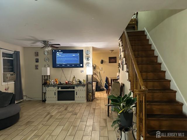 2 BALL ST Street, New Brunswick, NJ 08901