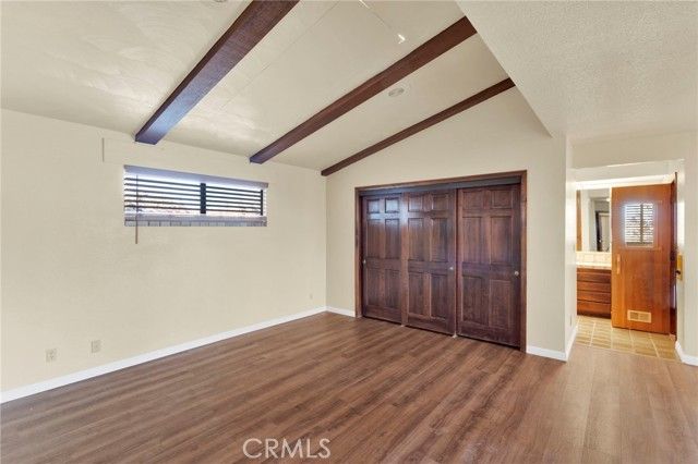 17800 Cresta Blanca Drive, Victorville, CA 92395