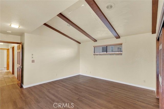 17800 Cresta Blanca Drive, Victorville, CA 92395