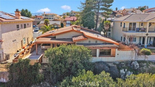 17800 Cresta Blanca Drive, Victorville, CA 92395