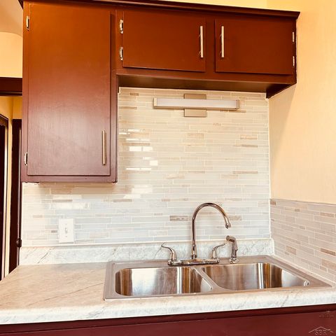 1013 Maple Street, Saginaw, MI 48602