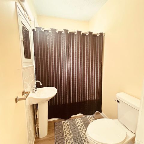 1013 Maple Street, Saginaw, MI 48602