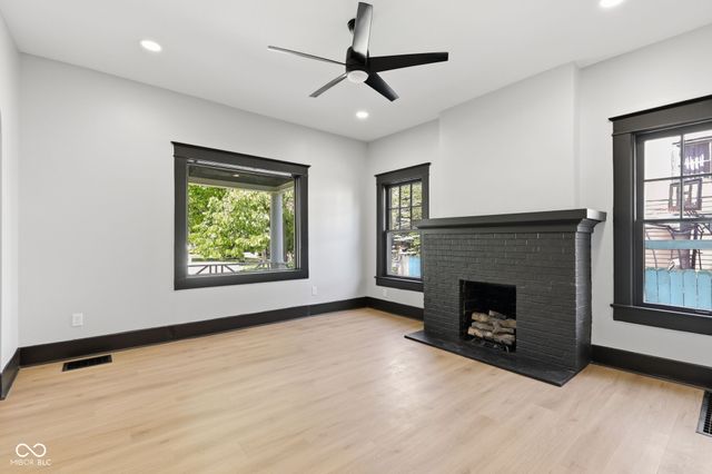 875 Woodruff Place Middle Drive, Indianapolis, IN 46201