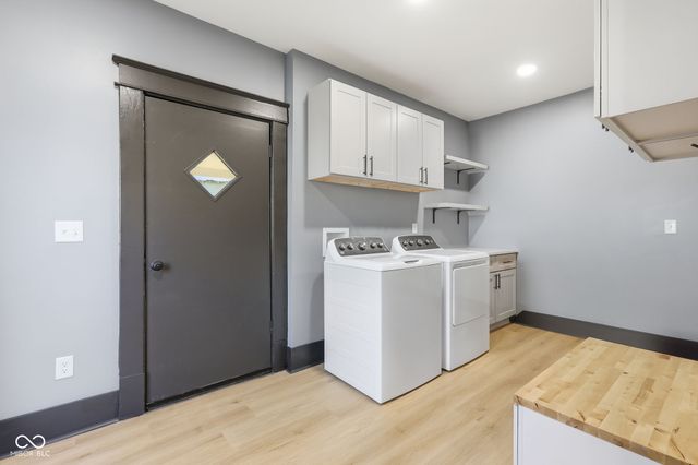 875 Woodruff Place Middle Drive, Indianapolis, IN 46201