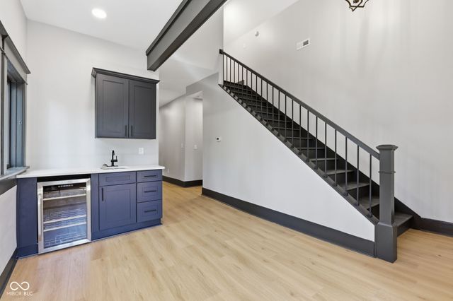 875 Woodruff Place Middle Drive, Indianapolis, IN 46201