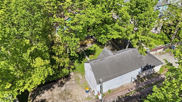 875 Woodruff Place Middle Drive, Indianapolis, IN 46201
