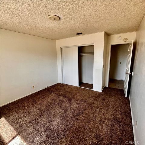 15375 Cheyenne Road, Apple Valley, CA 92307