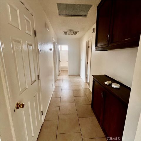 15375 Cheyenne Road, Apple Valley, CA 92307