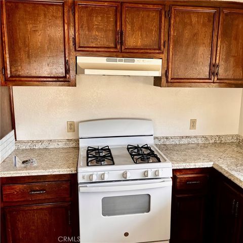 15375 Cheyenne Road, Apple Valley, CA 92307