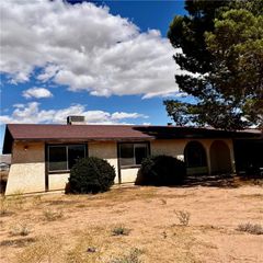 15375 Cheyenne Road, Apple Valley, CA 92307