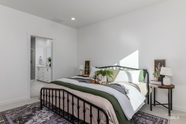 1932 Chokecherry Ave, Middleton, ID 83644