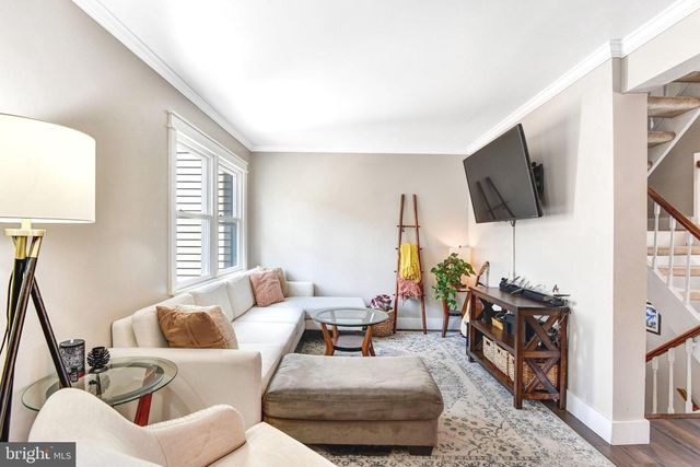 10326 MOCKINGBIRD POND CT, Burke, VA 22015