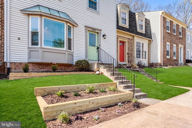 10326 MOCKINGBIRD POND CT, Burke, VA 22015