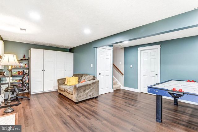 10326 MOCKINGBIRD POND CT, Burke, VA 22015