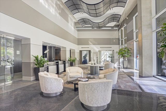 1901 Post Oak Boulevard 4303, Houston, TX 77056