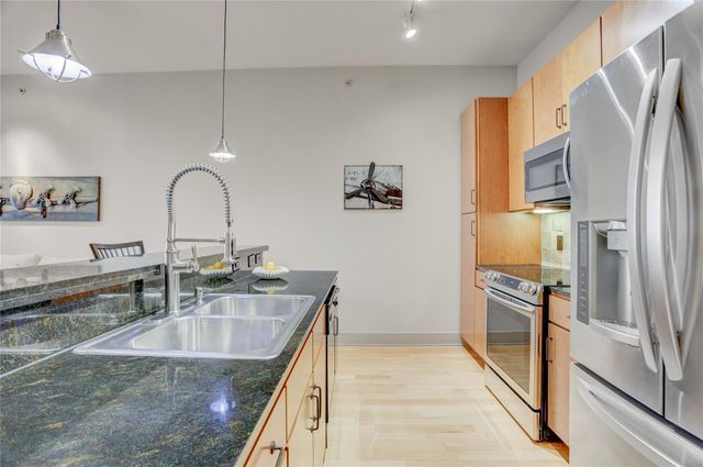 1901 Post Oak Boulevard 4303, Houston, TX 77056