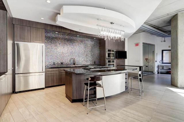 1901 Post Oak Boulevard 4303, Houston, TX 77056