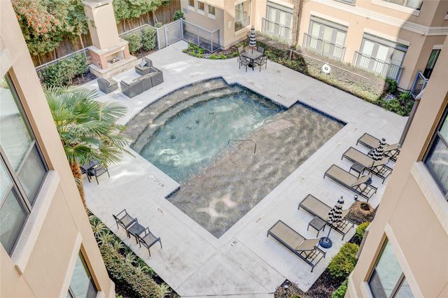 1901 Post Oak Boulevard 4303, Houston, TX 77056