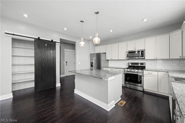 36392 Capri Lane, North Ridgeville, OH 44039