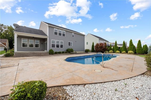 36392 Capri Lane, North Ridgeville, OH 44039