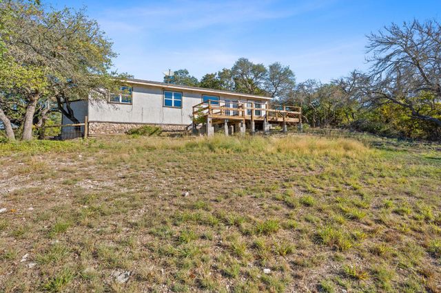 220 Harmon Hills RD, Dripping Springs, TX 78620