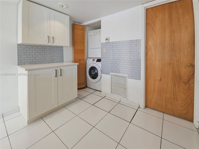 1341 SW 124th Ct 4-G, Miami, FL 33184