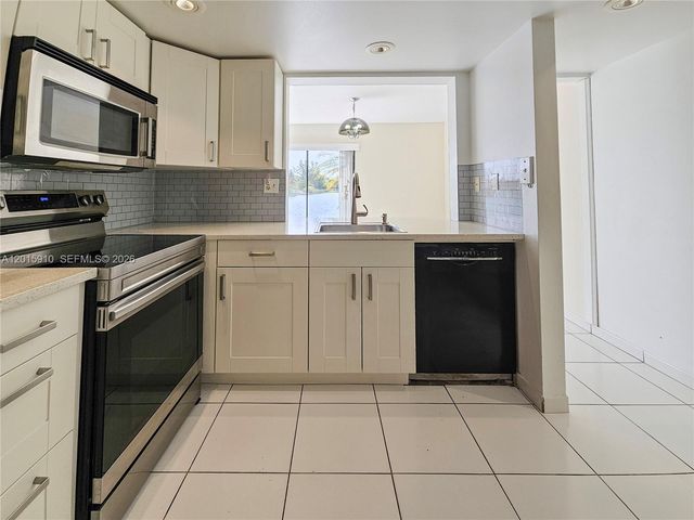 1341 SW 124th Ct 4-G, Miami, FL 33184