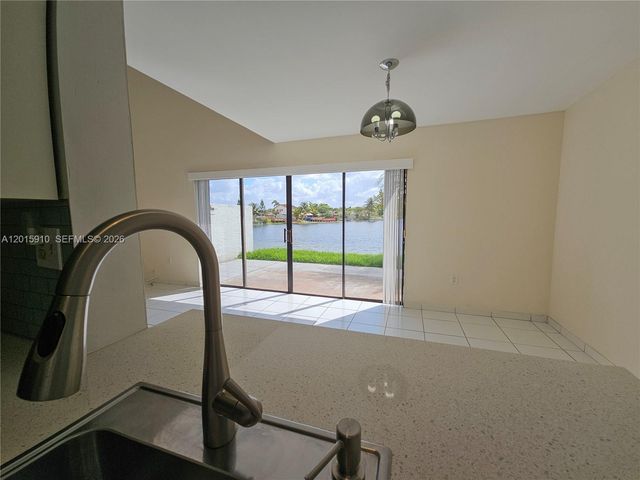1341 SW 124th Ct 4-G, Miami, FL 33184