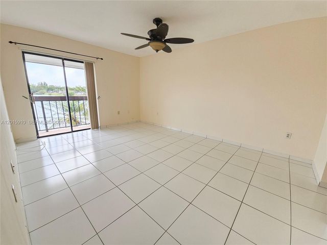 1341 SW 124th Ct 4-G, Miami, FL 33184