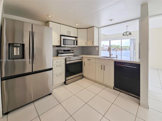 1341 SW 124th Ct 4-G, Miami, FL 33184