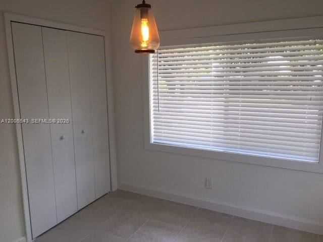 805 NE 138th St, North Miami, FL 33161