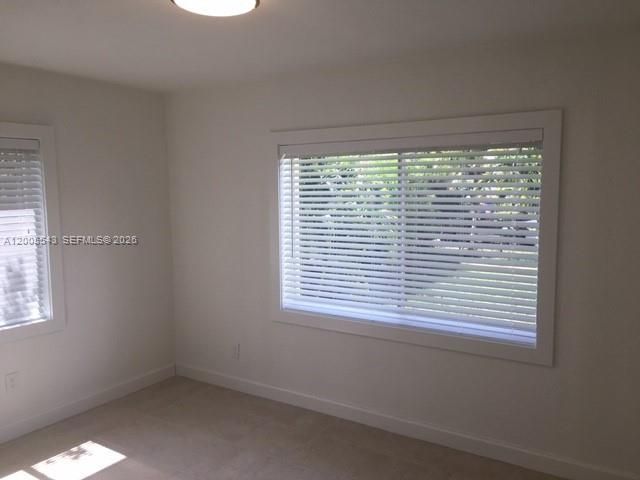 805 NE 138th St, North Miami, FL 33161