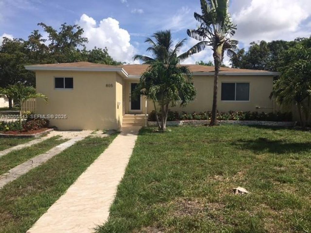 805 NE 138th St, North Miami, FL 33161