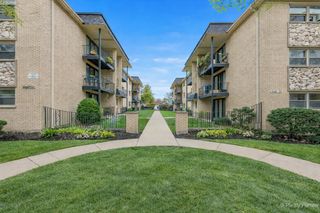 2037 N Harlem Avenue 1W, Chicago, IL 60707